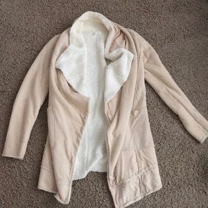 Long sleeved sweater/ cardigan